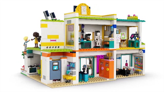 LEGO Friends Heartlake International School Playset 41731